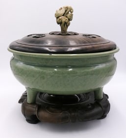 LONGQUAN WARE CENSER