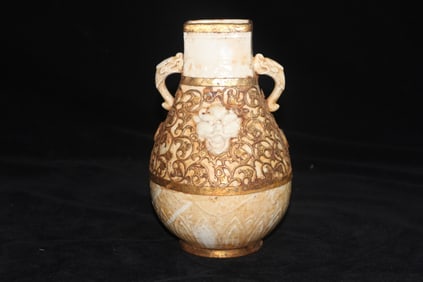 Song Dynasty double-eared bottle