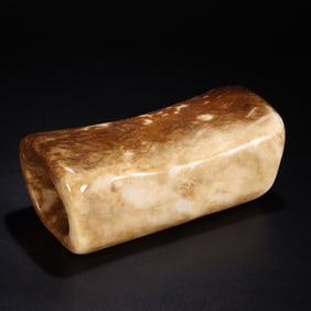 HETIAN JADE CARVED PILLOW