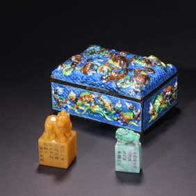 A SET XU SANGENG MARK TIANHUANG STONE WITH JADEITE SEALS