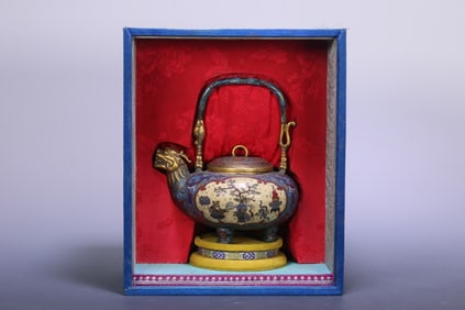 CLOISONNE CAST LIFTING POT