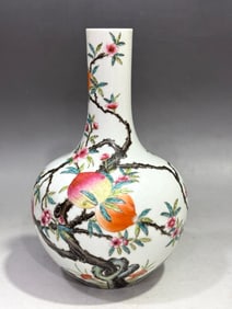 FAMILLE ROSE GLAZE TIAN QIU VASE