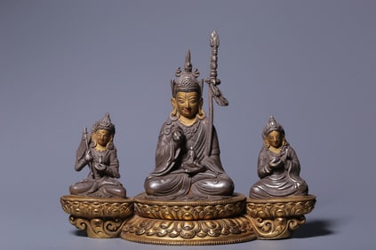 GILT SILVER BUDDHA STATUE