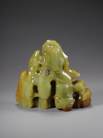 HETIAN YELLOW JADE MOUNTAIN ORNAMENT