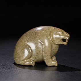 HETIAN JADE CARVED BEAR ORNAMENT