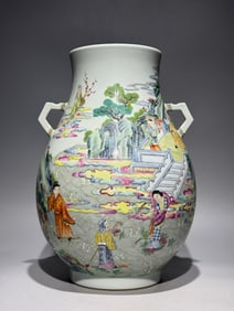 QIANLONG MARK FAMILLE ROSE GLAZE FIGURE STORY VASE