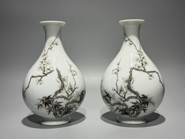 A PAIR YONGZHENG MARK MOCAI GLAZE FLOWER VASES