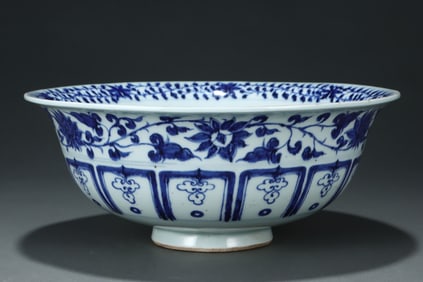 BLUE&WHITE GLAZE FIGURE STORY BOWL