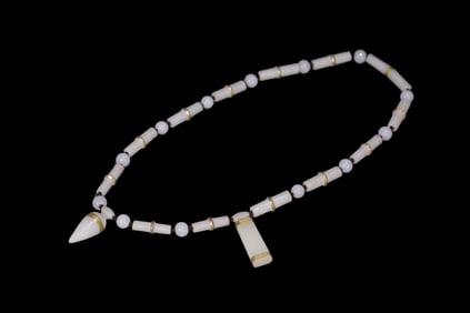 HETIAN JADE WITH GILT SILVER NECKLACE