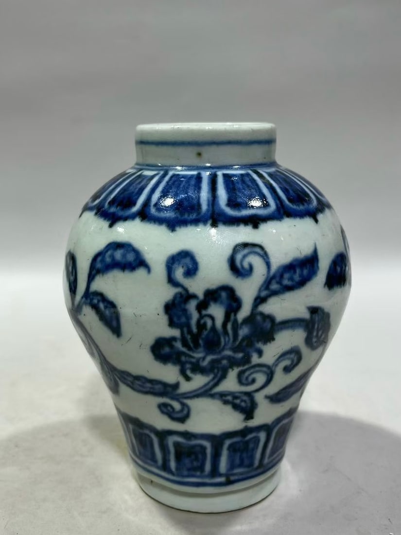 Xuande 15th C Blue & White Meiping (1 of 16)