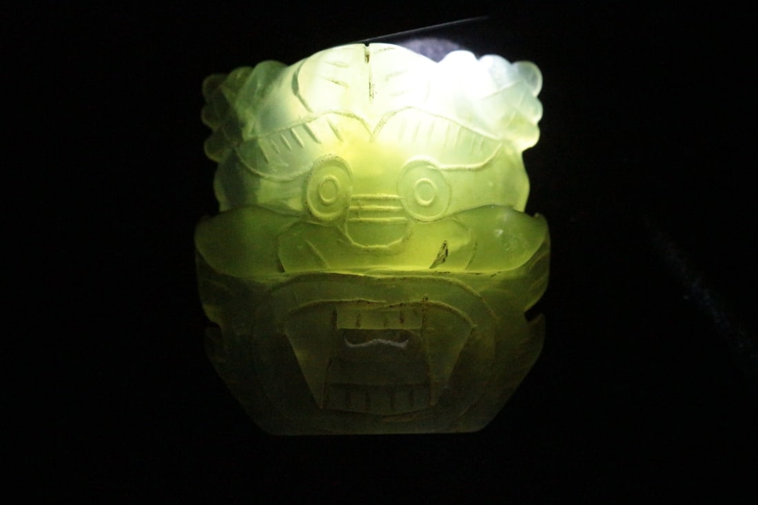 Jade General Pendant - 10