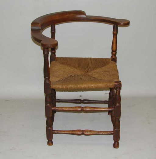 42 Country Corner Chair Spanish Brown Paint On Maple Spanish Brown Paint On Maple