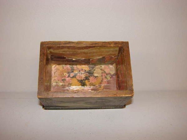 PAINTED BOX. Attributed to Seymour Lindsay (1848-19 - 5
