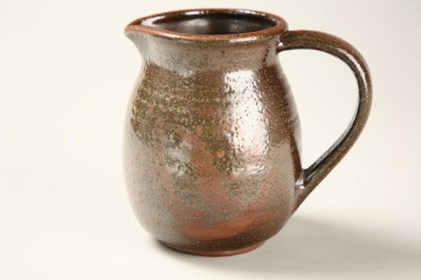 BRIGGSDALE POTTERY CREAMER. - 3