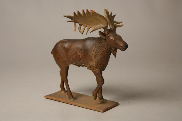 FOLK ART MOOSE BY BYRON SMITH.