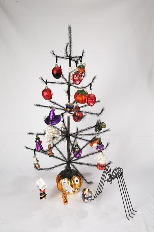TWENTY FOUR RADKO HALLOWEEN ITEMS. Feather tree w