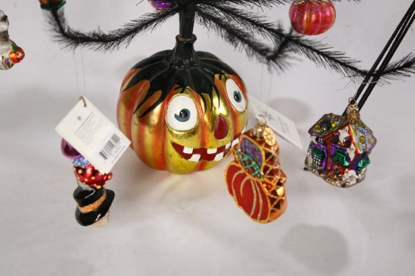 TWENTY FOUR RADKO HALLOWEEN ITEMS. Feather tree w - 2