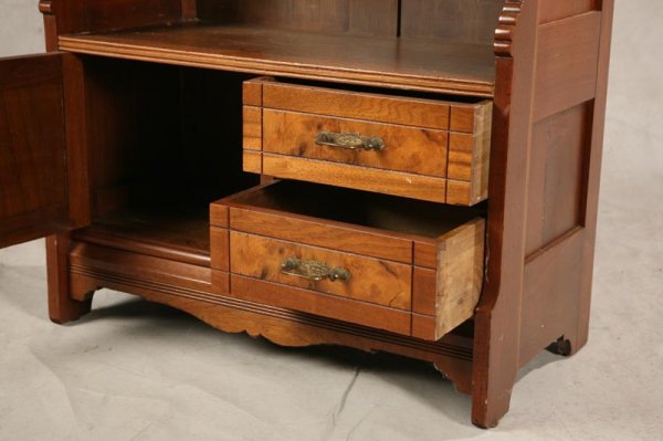 SMALL EASTLAKE BOOKCASE. Walnut in mellow finish. - 2