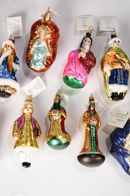 THIRTEEN RADKO ORAMENTS. St. Nicolas with cloth o - 3