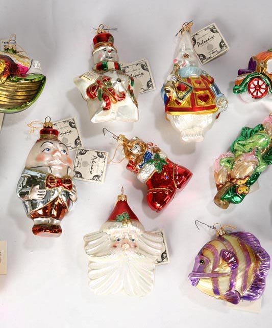 FIFTEEN POLONAISE ORNAMENTS. Three clowns, Queen' - 3