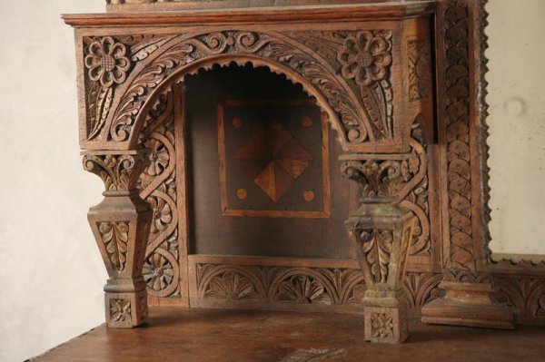 VICTORIAN OAK SIDEBOARD. - 5
