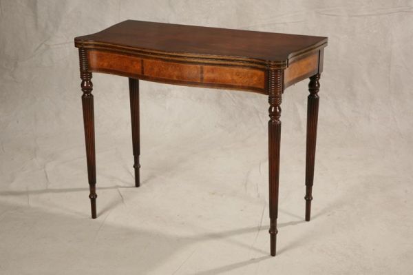 REPRODUCTION INLAID CARD TABLE. Mahogany with s