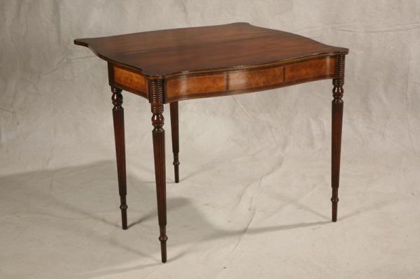 REPRODUCTION INLAID CARD TABLE. Mahogany with s - 2
