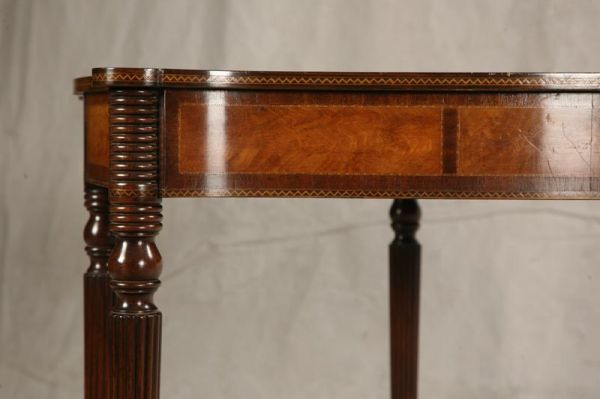 REPRODUCTION INLAID CARD TABLE. Mahogany with s - 3
