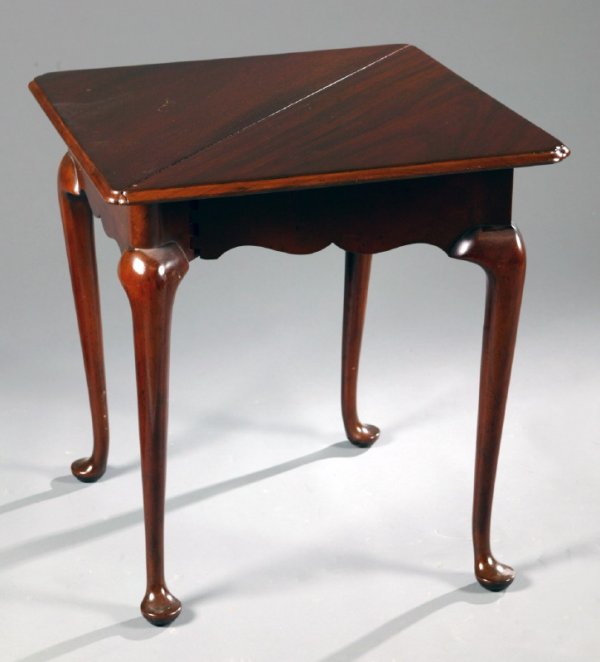 KITTINGER HANDKERCHIEF TABLE. - 2