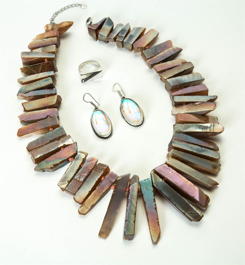 UNUSUAL IRIDESCENT TITANIUM AGATE NECKLACE AND TWO: UNUSUAL IRIDESCENT TITANIUM AGATE NECKLACE AND TWO SILVER PIECES. American, late 20th century. One artisan necklace composed of "sticks" of iridescent titanium agate forming a fringe design, approx. 1