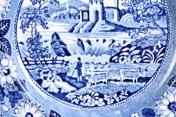 THREE PIECES OF STAFFORDSHIRE. English, 2nd q - 3