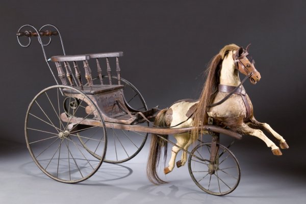 CHILD'S HORSE AND CARRIAGE. Second half-19th