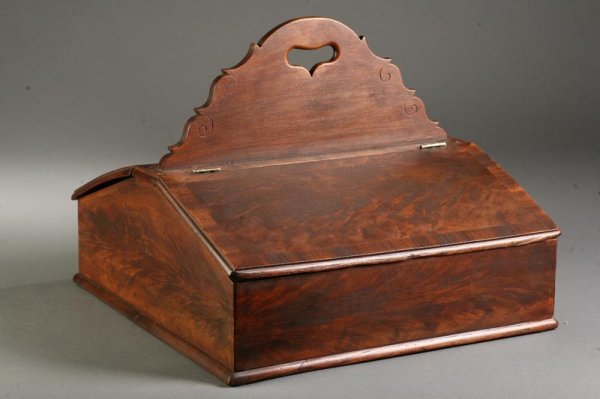 KNIFE TRAY. Nineteenth century, cherry and pi