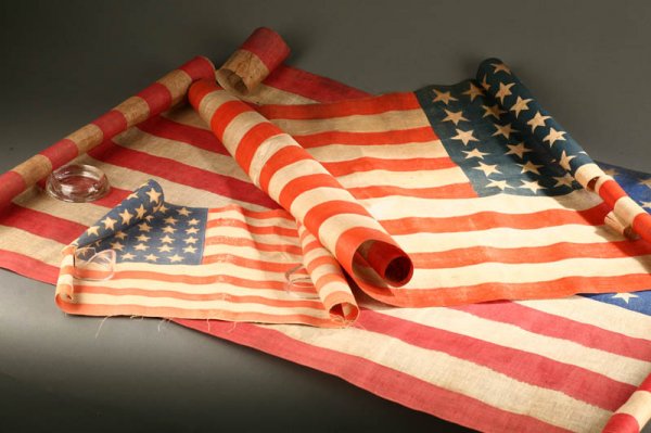 THREE PRINTED U.S. PARADE FLAGS. American, 18 - 2