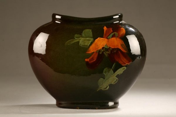 OHIO ART POTTERY PILLOW VASE. Possibly Weller. Br