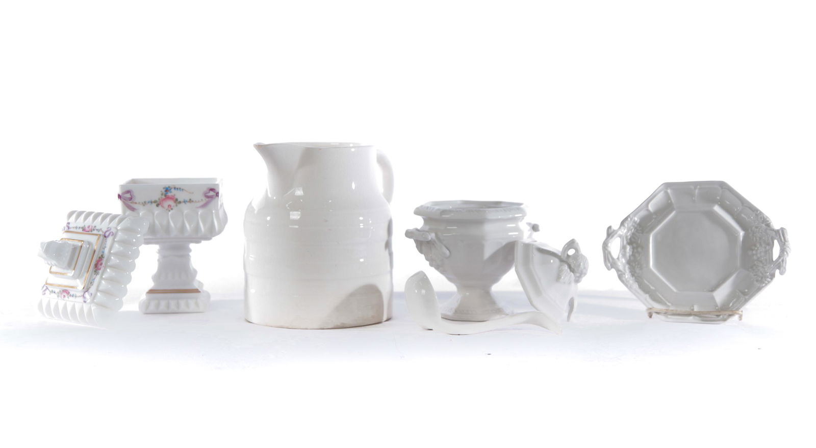 EIGHT PIECES: SEVEN CHINA, ONE GLASS. (1 of 5)