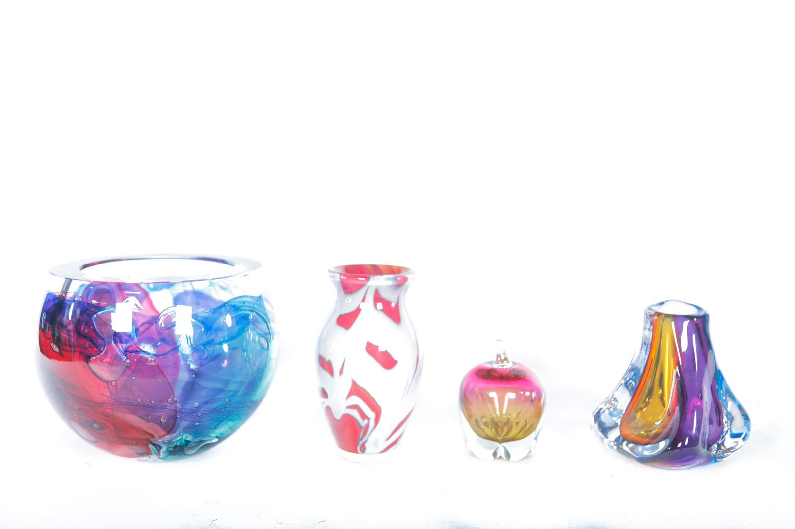 FOUR PIECES OF CONTEMPORARY ART GLASS. (1 of 4)