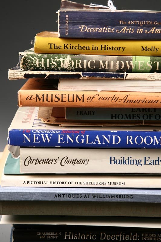 TWENTY ANTIQUES REFERENCE BOOKS. - 3
