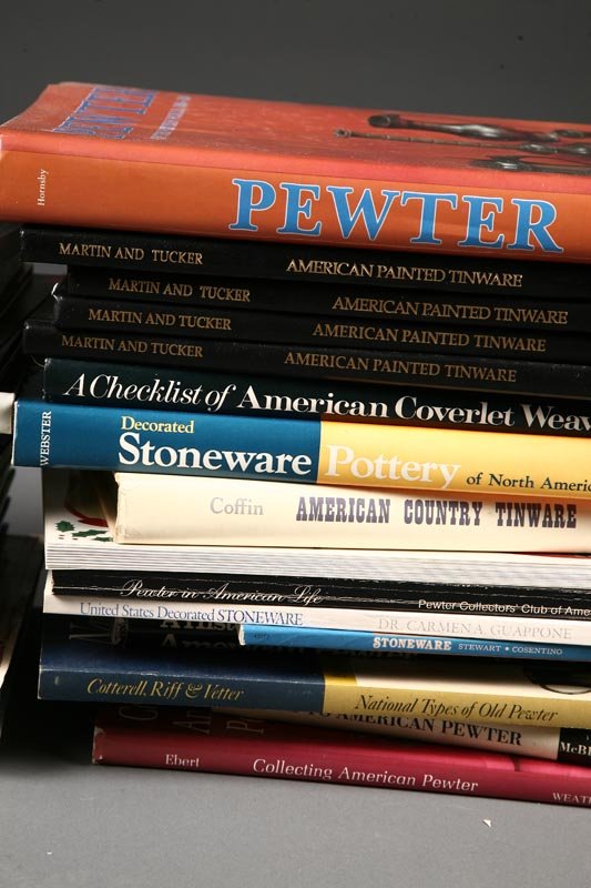 TWENTY-SEVEN ANTIQUES AND COLLECTIBLES REFERENCE - 3