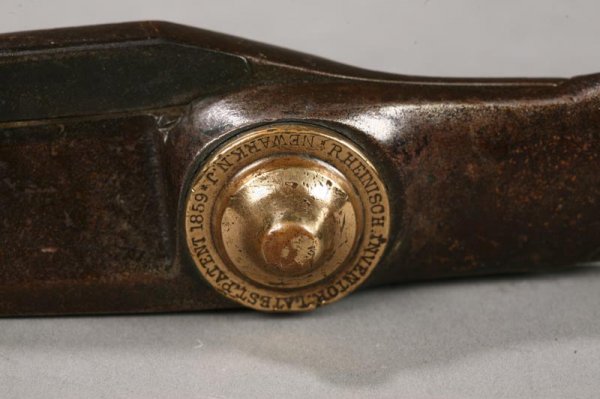 CAST IRON TAILORS SHEARS. With brass button, sign - 2