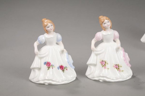 TWELVE ROYAL DOULTON FIGURE OF THE MONTH FIGURINE - 5