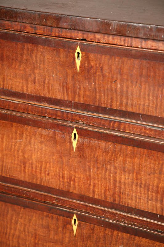 FOUR DRAWER SHERATON CHEST. Probably Ohio Valley. - 3