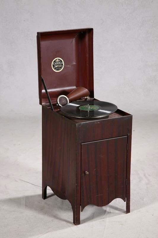 VICTROLA, RECORD PLAYER BY CAROLA CO., METAL CASE: VICTROLA, RECORD PLAYER BY CAROLA CO., METAL CASE, 22"H, 13"x 11"