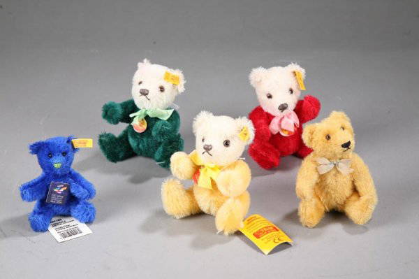 Five Steiff Bears. Three Dolly" Bears. 6"h.". Sit