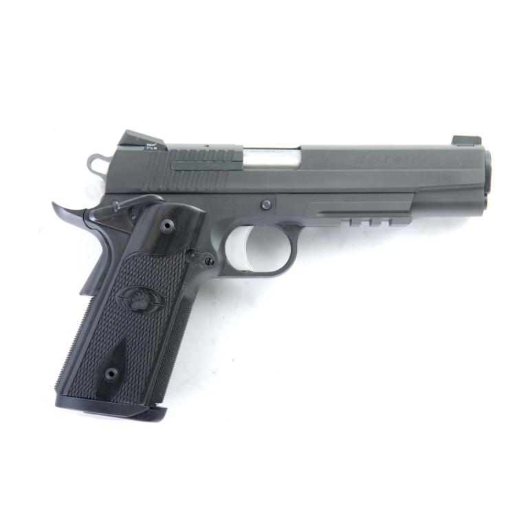 *SIG SAUER 1911 BLACKWATER .45ACP SEMI-AUTO PISTOL: SIG SAUER 1911 BLACKWATER .45 ACP SEMI-AUTOMATIC PISTOL. American, 21st-century. Black nitron coated slide and frame, custom wood grips, and Novack-style night sights. 5" barrel length, 9" overall. S/