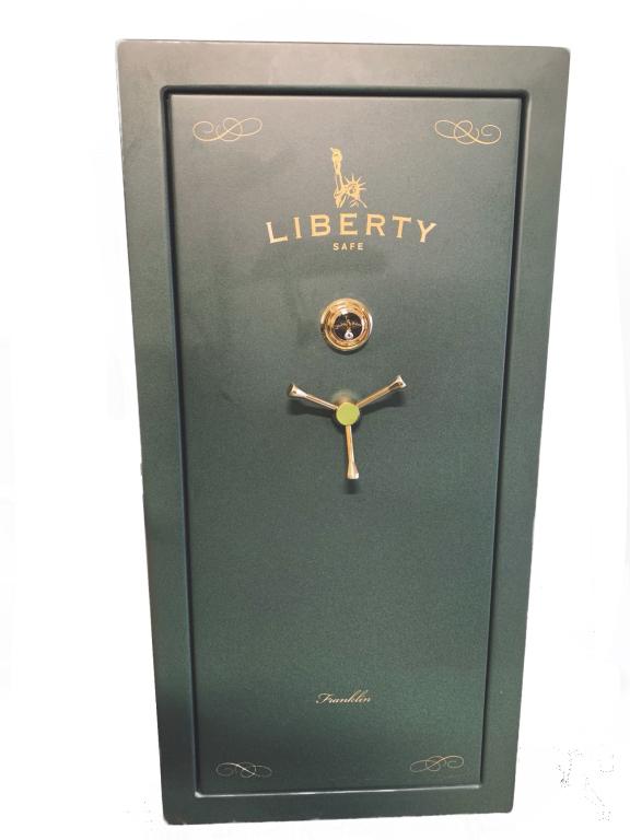 LIBERTY SAFES FRANKLIN MODEL GUN SAFE: LIBERTY SAFES FRANKLIN MODEL GUN SAFE. 3-spoke Suretight handle, deluxe electrical outlet kit, rated for 1200 Fahrenheit for 60 minutes. S/n 364828