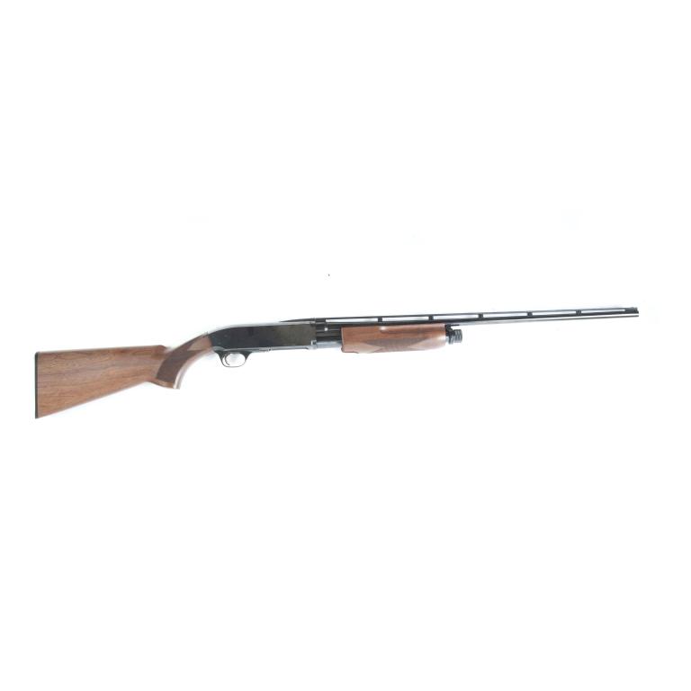 *BROWNING ARMS MODEL BPS FG .410 SHOTGUN: BROWNING ARMS MODEL BPS FG .410 SHOTGUN. American, 21st century. Blued finish, ventilated rib barrel, invector chokes, and checkered walnut stock. 26" barrel length, 46.5" overall. S/n 01695MT121. Unf