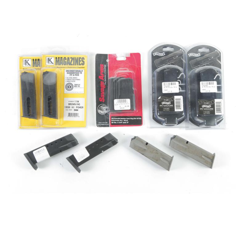 NINE MISC. HANDGUN MAGAZINES: NINE MISC. HANDGUN MAGAZINES. American. Includes two Triple K Browning 1935 Hi Power 9mm magazines, two Walther PPS 40 S&W magazines, two Smith and Wesson M&P .40 S&W magazines, two Browning Hi Power