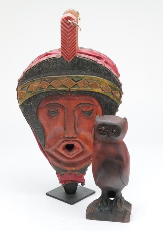 TWO AMERICAN FOLK ART CARVINGS. (1 of 2)