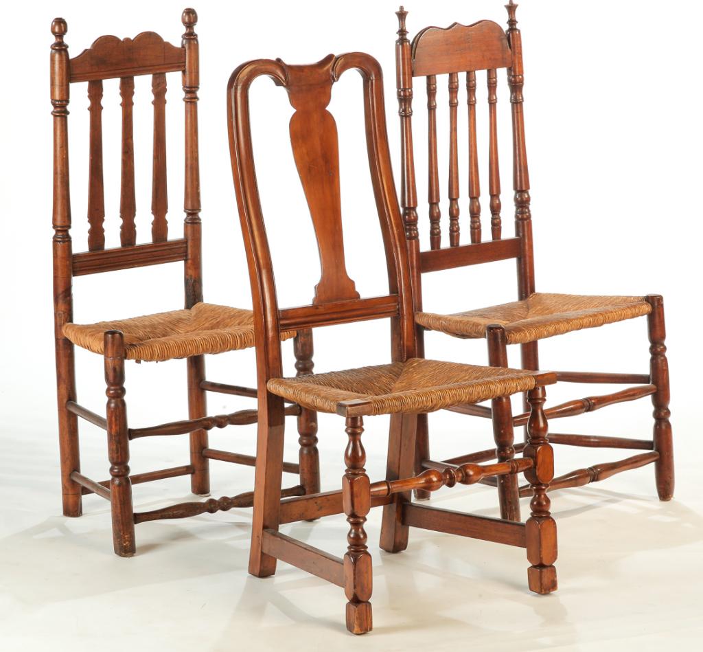 THREE AMERICAN SIDE CHAIRS. (1 of 4)